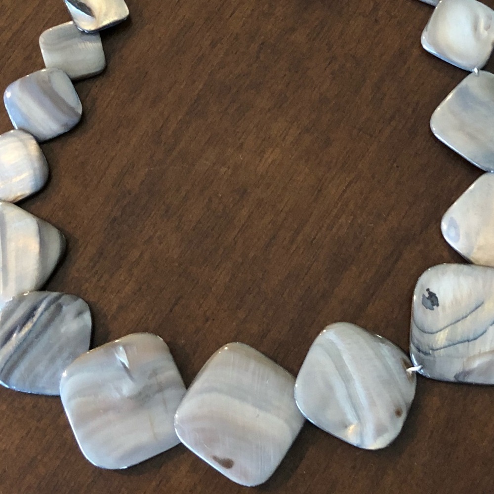 Gray Square Shells Necklace - Picture 2 of 5